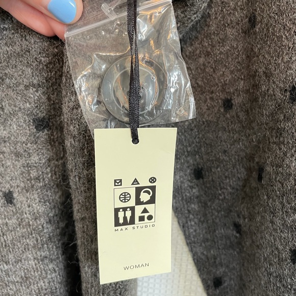 Brand NWT Max Studio Polka Dot Sweater - Picture 5 of 6